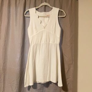 White dress size medium. Never worn!